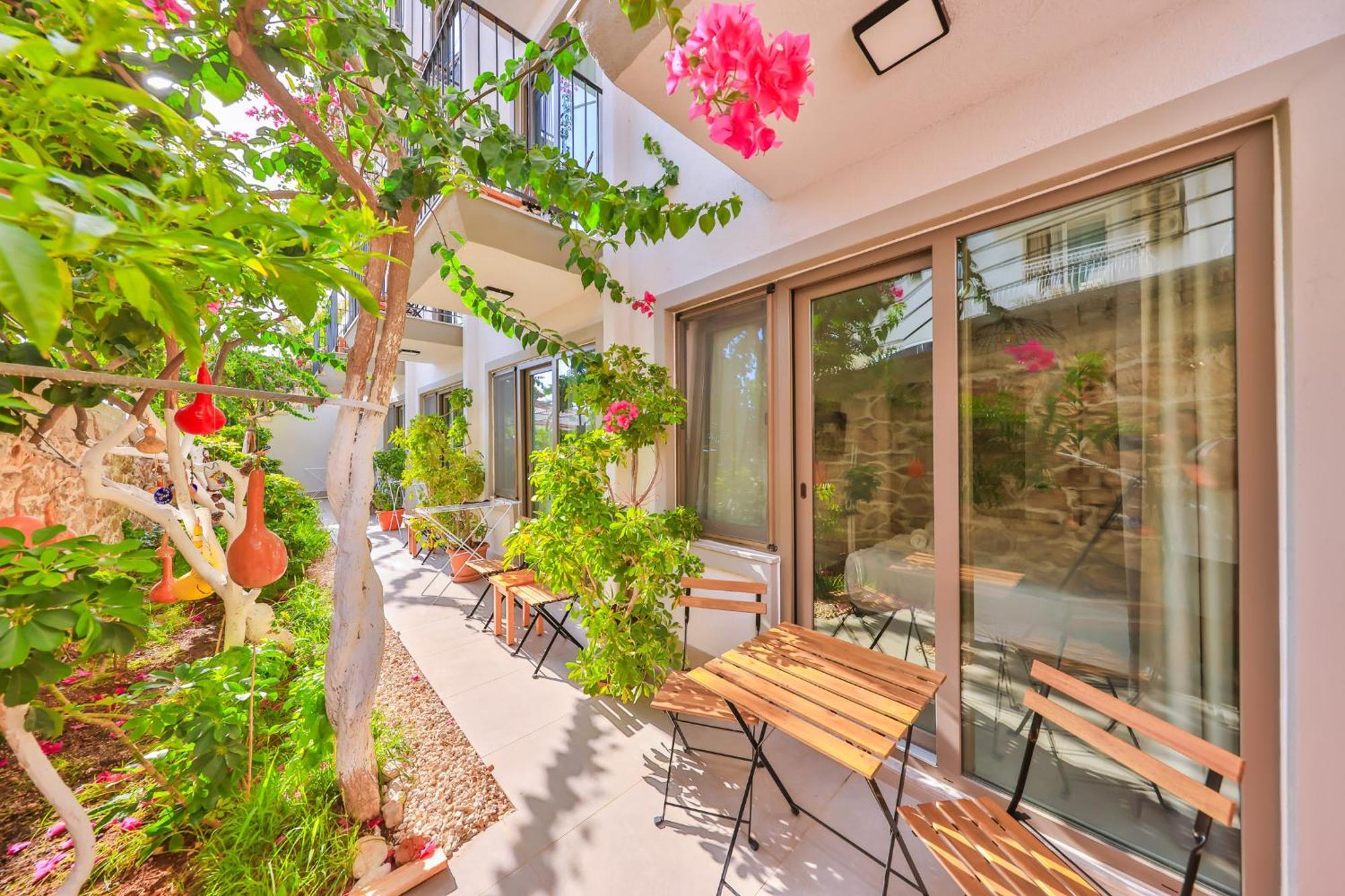 Aphrodite Hotel Каш Екстериор снимка